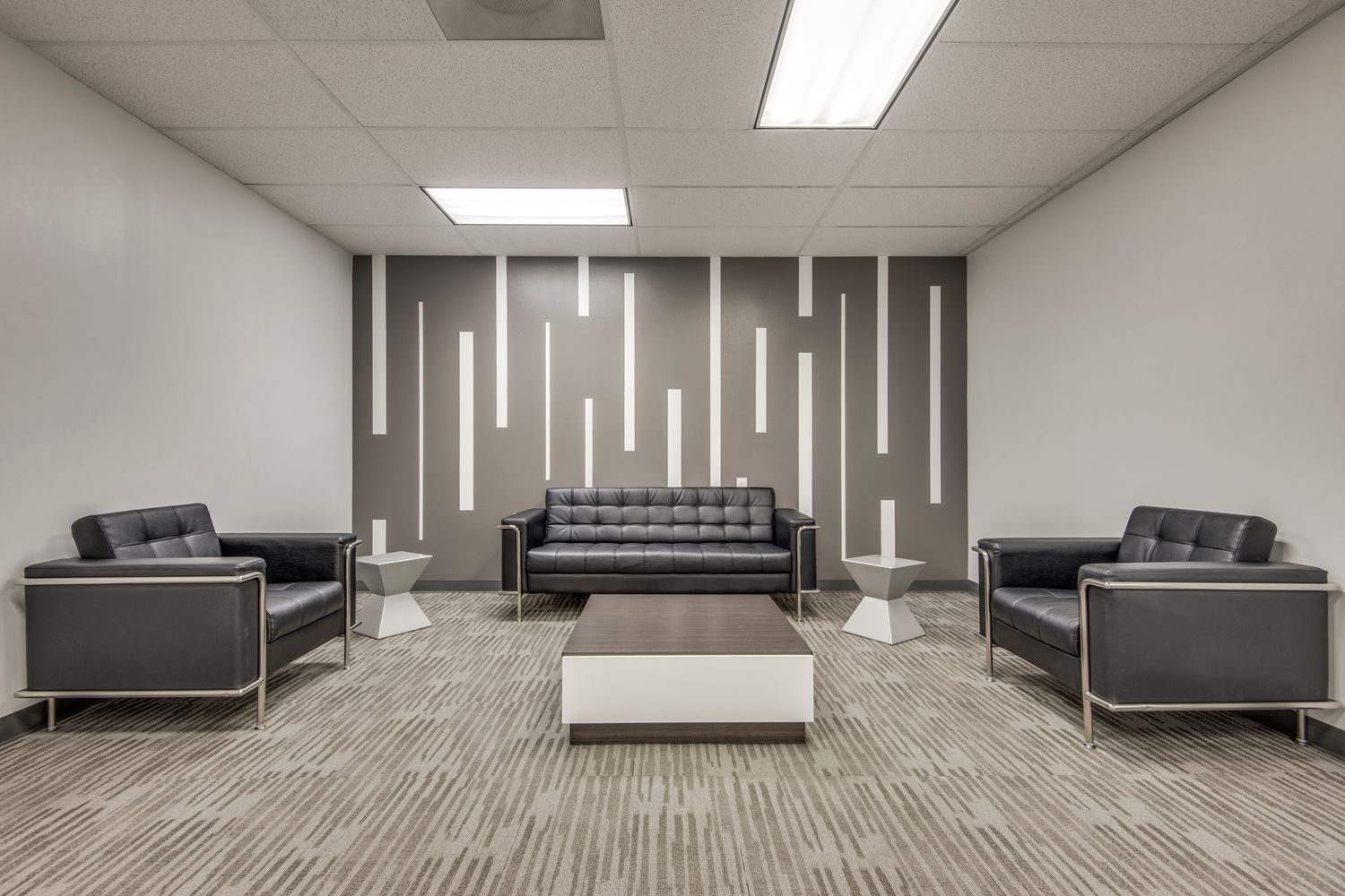 Eighty-Five Hundred Stemmons: 8500 N Stemmons Fwy, Dallas, TX 75247